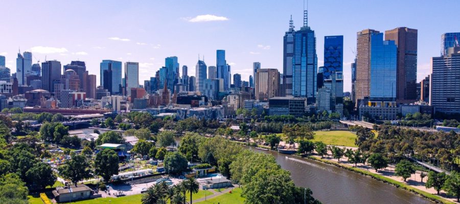 Vista aérea da cidade de Melbourne pelo Alexandra Gardens